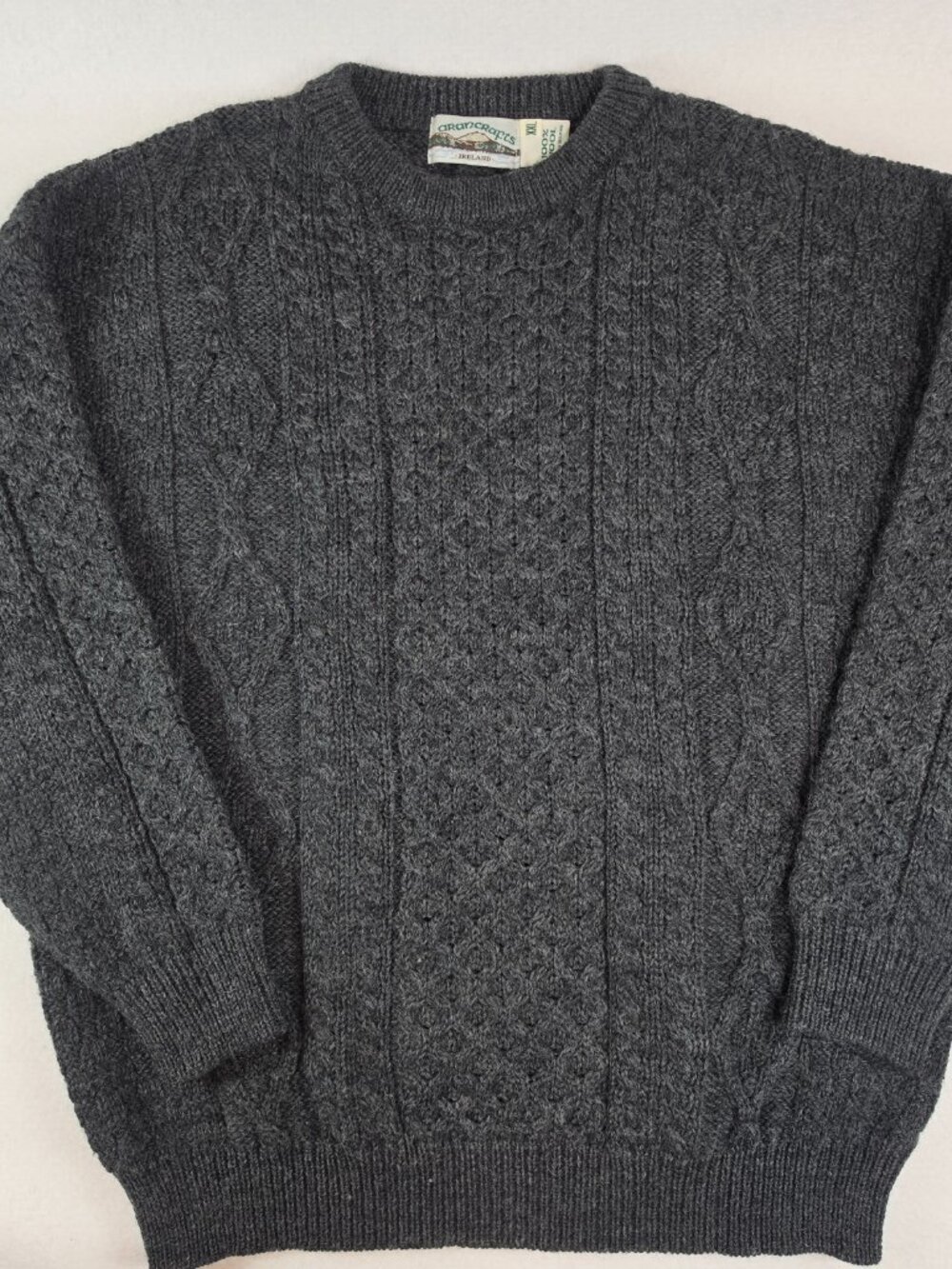 Vintage Aran Crafts Ireland 100% Wool Cable Knit Charcoal Grey Crewneck Sweater